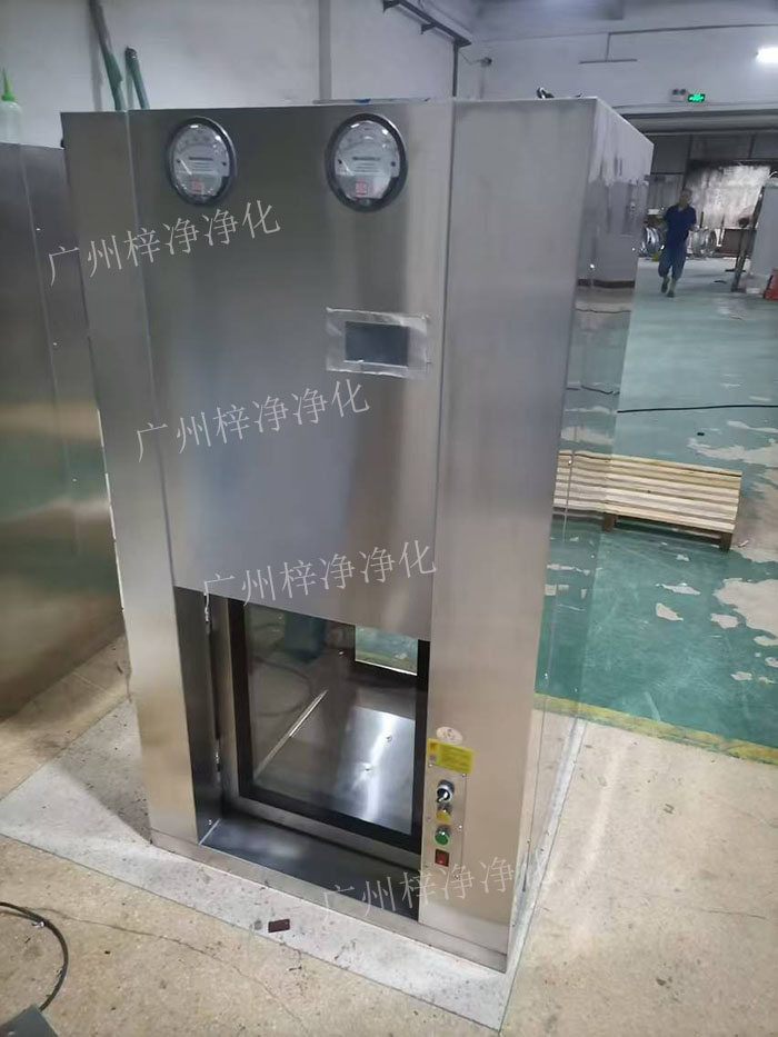全自動(dòng)傳送窗在生產(chǎn)線上的應(yīng)用越來(lái)越廣泛